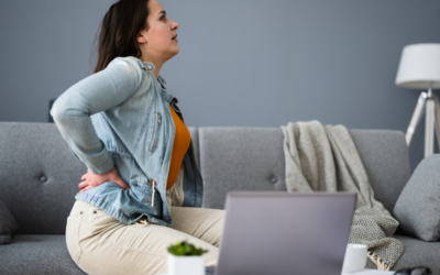 How to Sit With a Slipped Disc  | Chiropractor Warns
